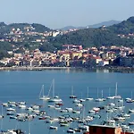 Mediterraneo Πανσιόν 3*