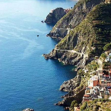 Mediterraneo 3*