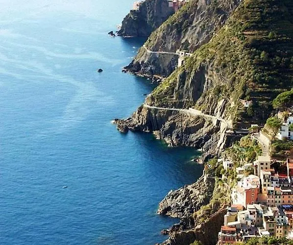 Mediterraneo 3*